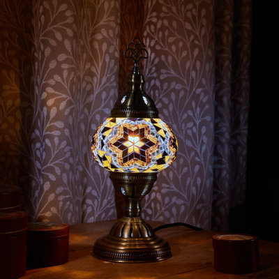 Karlie Metal Lighting Lamp