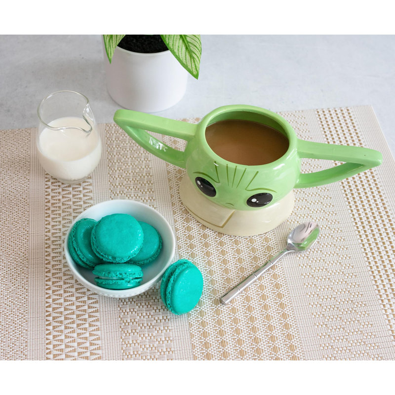 Tasse en céramique sculptée Star Wars: The Mandalorian Grogu | Peut contenir 20 onces