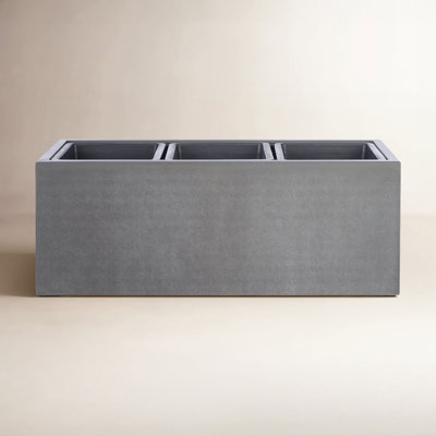 Dunlap Planter Box