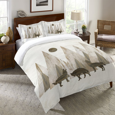 Howling Woods Microfiber / Microsuede Pillow Sham