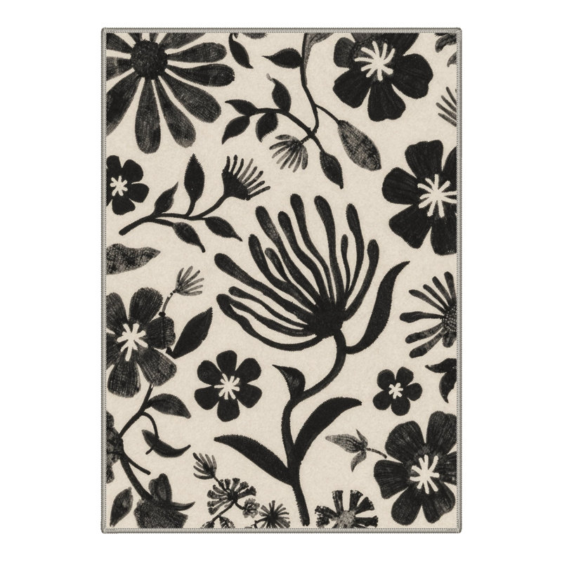 Abrahamson Veridiana Floral Machine Washable Beige / Black Indoor Area Rug with Non-Slip Backing, Rectangle 8' x 10'