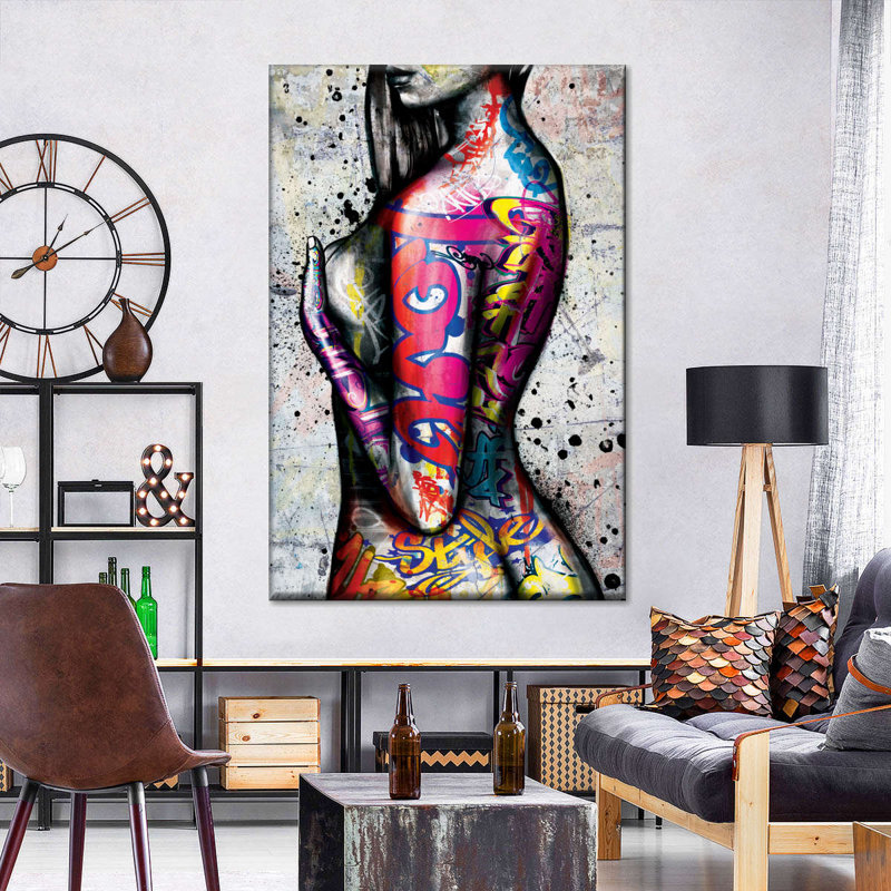 Edgy Body Art, reproduction sur toile, H 36 po x l 24 po x P 1,25 po