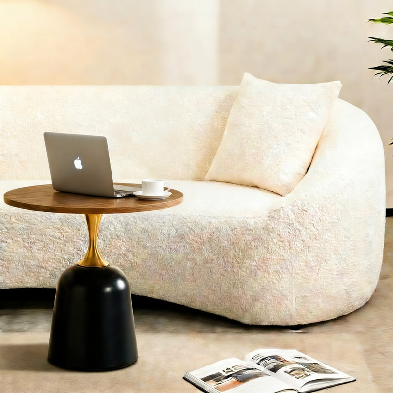 Table basse de 60 cm (23,6 pouces), couleur noyer, piètement en métal, style nordique, idéale pour une chambre ou un coin lecture, parfaite pour savourer un thé.