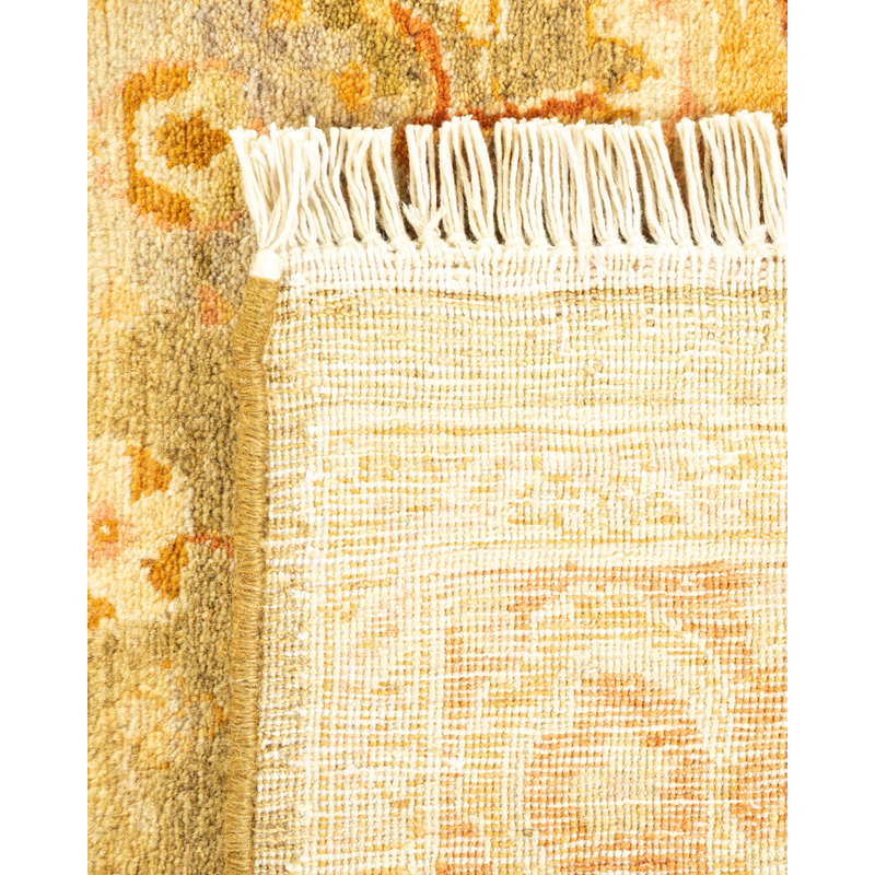 Classic One-of-a-Kind 4' 7" x 6' 9" Hand Knotted Area Rug