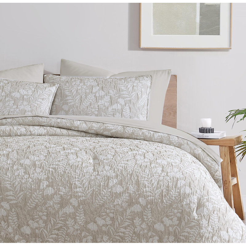  DESIGN STUDIO Turning Leaf Neutral Woven Matelasse Crinkle Jacquard Comforter Set, Queen Comforter + 2 Standard Shams