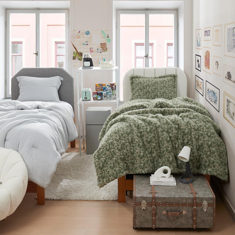 Sir Yes Sir - Coma Inducer Oversized Comforter Set - Combat Green, Twin Extra Long Comforter + 1 Standard Sham