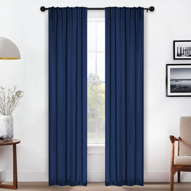 Rideaux obscurcissant et passe-tringle Levatt Classic, Bleu marine, L 26 po x L 84 po