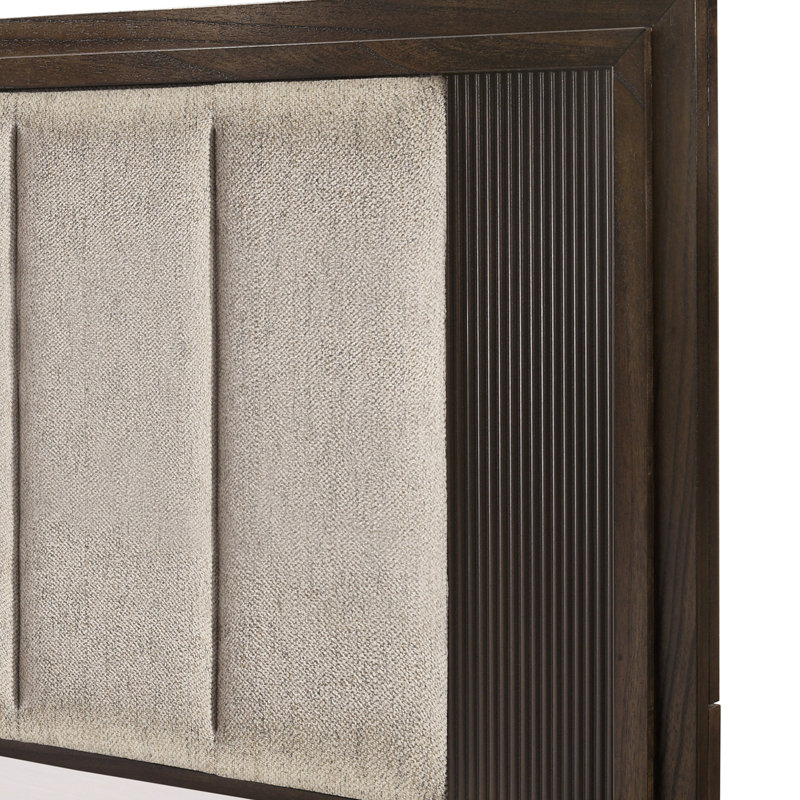 Modern Elegant Design Flat bed, Queen