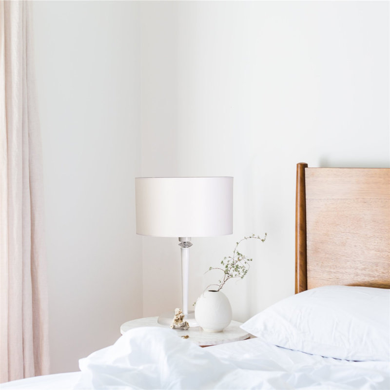 Lampe de table 21,65 po Grassingt, Blanc, Blanc