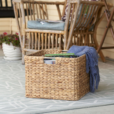 Panier en osier robuste, durable et complexe