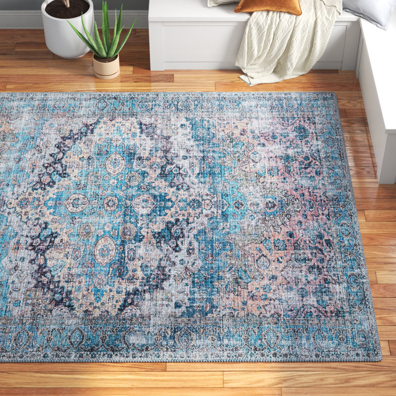 Gutshall Oriental Indoor Rug, Rectangle 3'11" x 6'