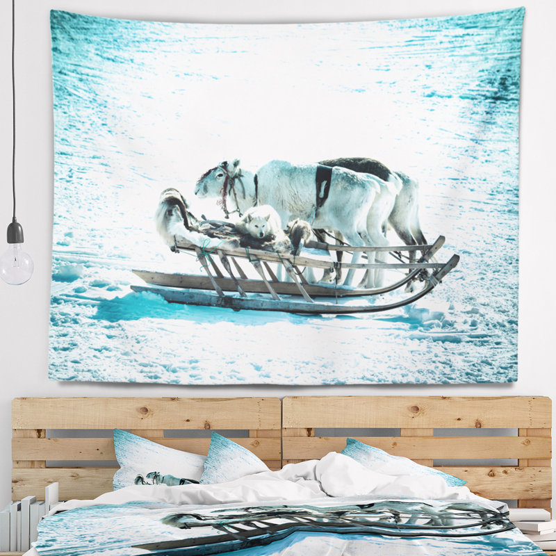 Tapisserie «Dogs on Reindeer», H 78 po x l 92 po
