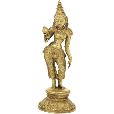 Déesse Parvati dans la triple posture courbée