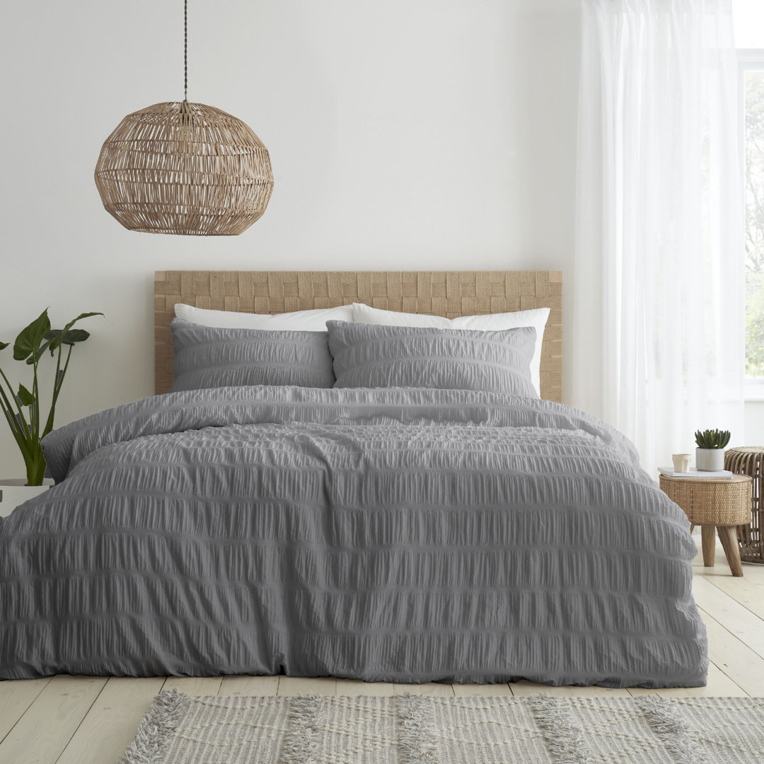 Seersucker Duvet Cover Set with Pillowcases