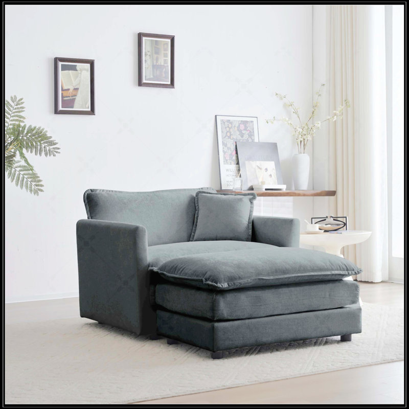 Chaise d'appoint moderne avec repose-pieds
