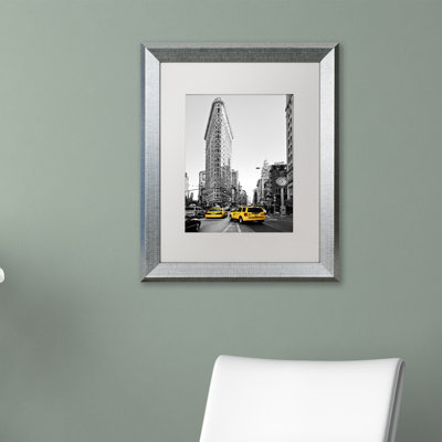 Modern & Contemporary