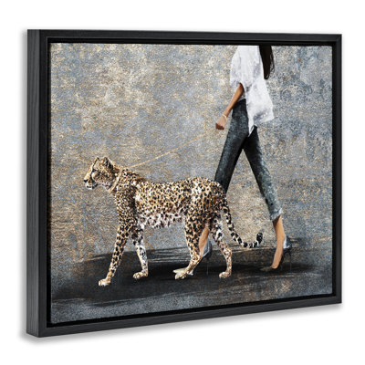 «Trendy Woman with Leopard» par Svetlana Aleynikova
