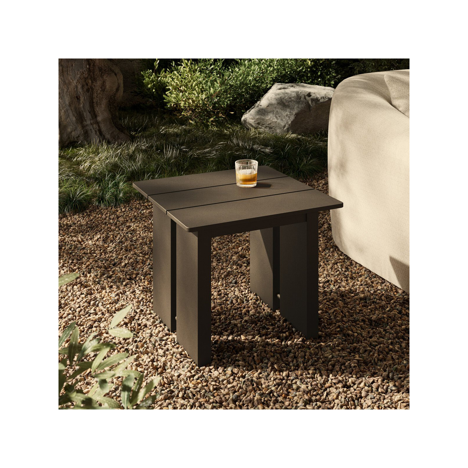23.5'' Aluminum Outdoor Side Table