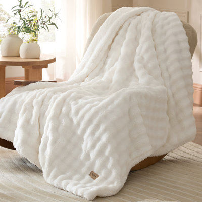 Bedsure Bubble Sherpa Blanket, Soft Fluffy Plush Throw, Thick Warm Cozy Blanket for Cuddling on Sofa or Bed