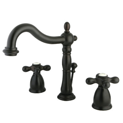 Heritage Widespread Bathroom Faucet with Drain Assembly