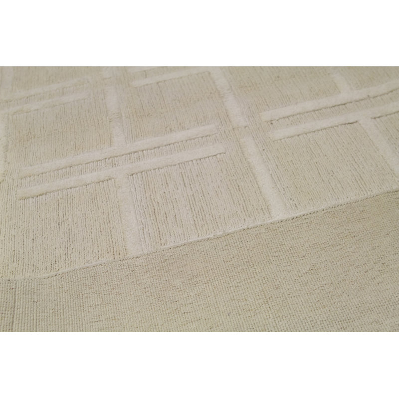 Hand-Knotted High-Quality White Area Rug