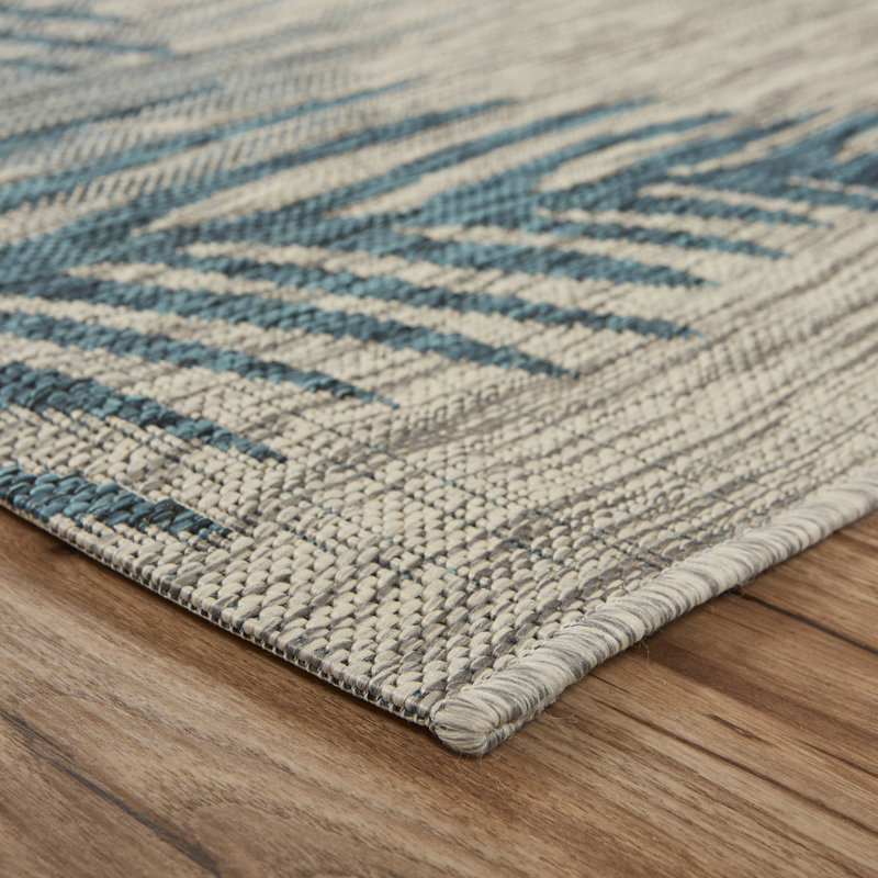 Christiane Floral Gray/Blue Indoor / Outdoor Power Loomed Area Rug, Rectangle 7'9" x 9'5"