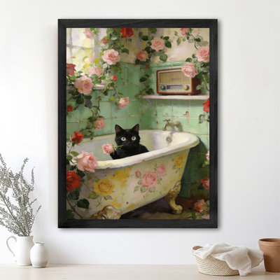 Reproduction d'art encadré noir rétro dans une baignoire à décor floral