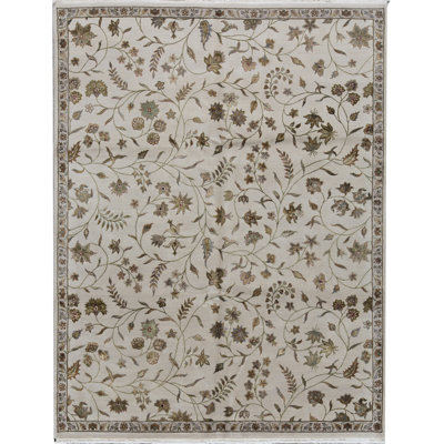 Tapis ivoire et vert noué à la main de haute qualité