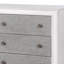 Commode Katia au fini rustique gris et blanc vieilli avec tiroirs pleine extension et fabrication durable