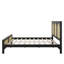 Structure de lit en rotin de bois, lit plateforme avec tête de lit, pied de lit et espace sous le lit-130145617-130145620