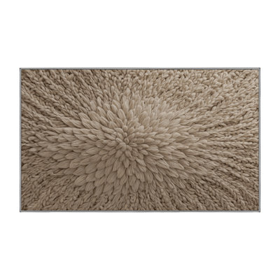 Tapis gris soyeux et moelleux