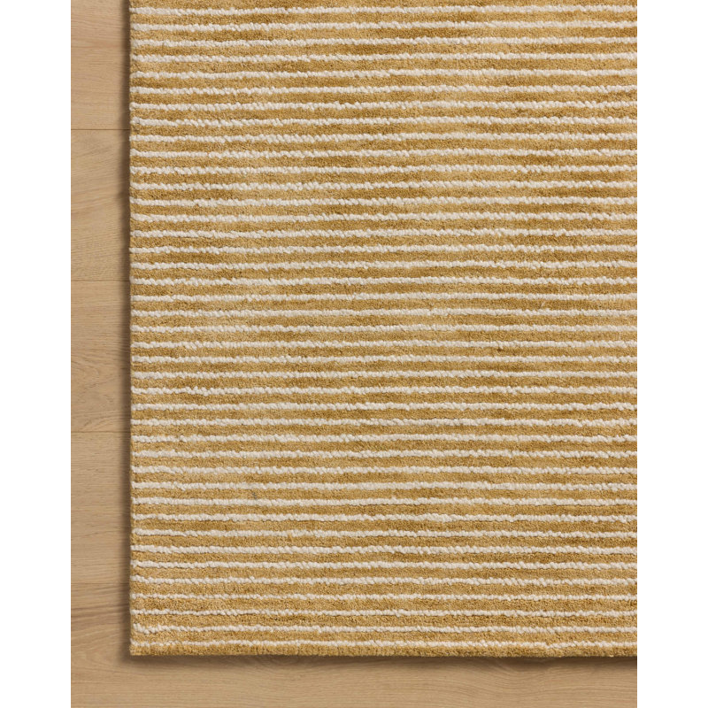 Tapis blé / ivoire Ebern Designs Malpass, Rectangle 7 pi 9 po x 9 pi 9 po
