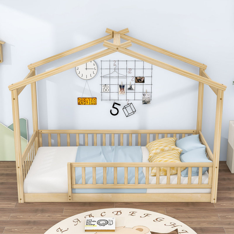 Vonie Wood Daybed with Roof and Slats, Natural, Twin