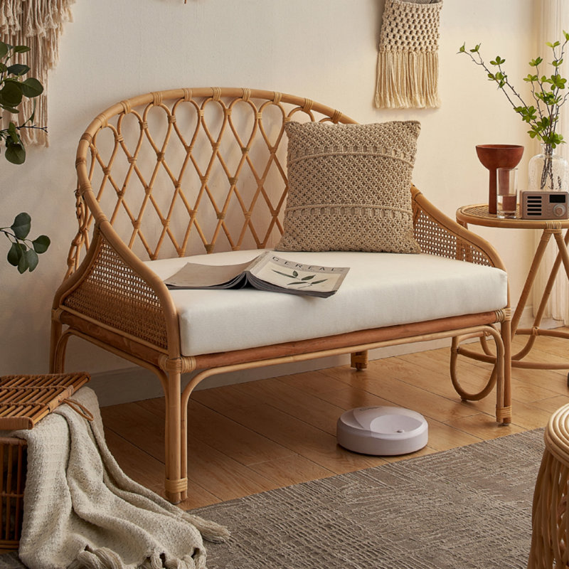 Banc en rotin simple et classique