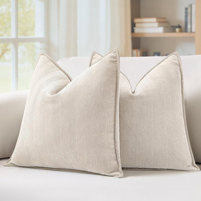 Paquet de 2 housses de coussin décoratives en chenille beige crème 20 po x 20 po | Coussins moelleux, housses de coussin de style campagnard au design élégant pour canapé, chambre à coucher, salon, décoration intérieure printanière