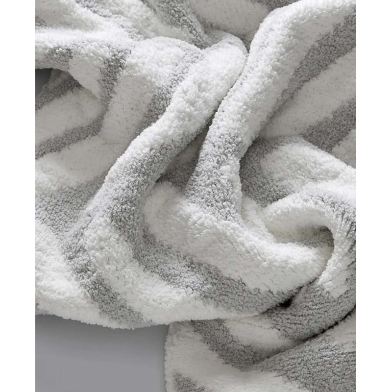 Tulum Throw Blanket, Cloud Gray/Off White Geometric