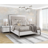 Marquee Upholstered Standard 3 Piece Bedroom Set