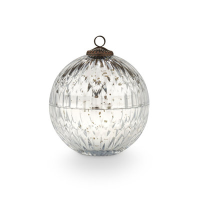 Noble Holiday Balsam & Cedar Candle