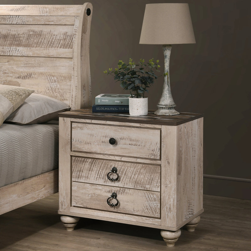 Ensemble de chambre à coucher contemporain avec finition délavée blanche avec lit-bateau, commode, miroir et table de chevet