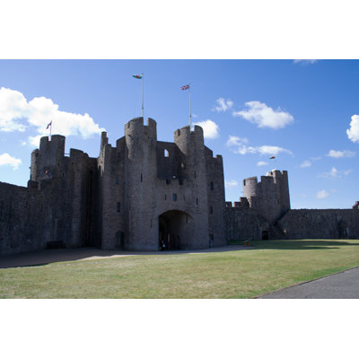 Pembroke Castle - Wrapped Canvas Print