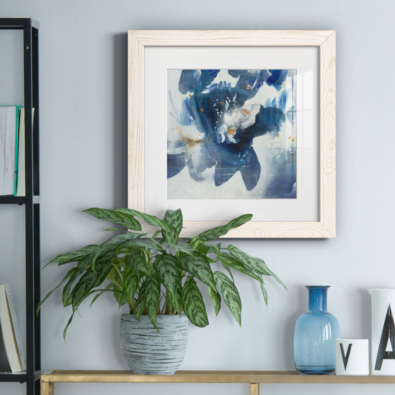 Blue Velveteen III - peinture encadrée, H 17 po x l 17 po x P 1,5 po, Papier blanc