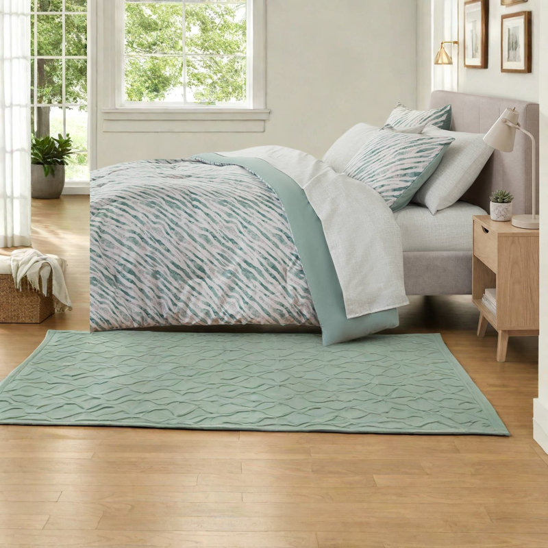 Striped and Abstract Comforter Set