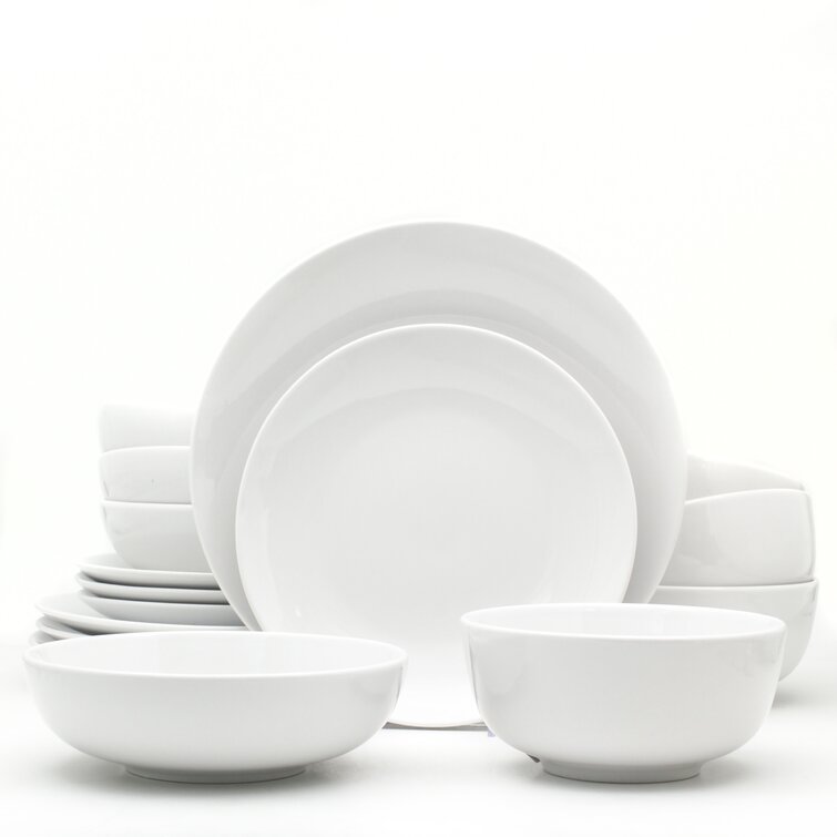 Corelle Livingware Black and White Dining Round Plate 16piece