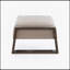 Repose-pieds beige élégant et stylé avec rembourrage confortable et structure robuste pour les intérieurs modernes
