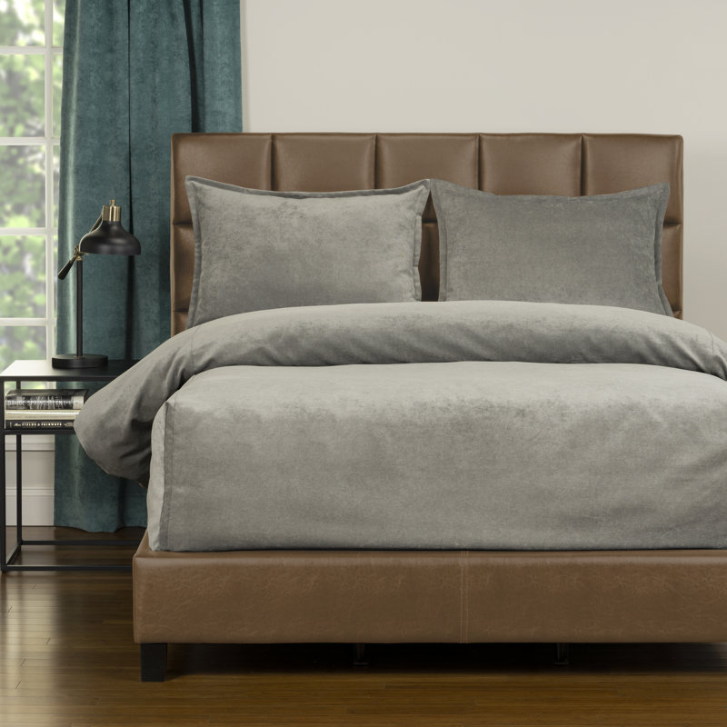 Mixology Velvet Bed Cap Comforter Set with Sewn Corners, California King Comforter + 2 Bed Shams, Smoke