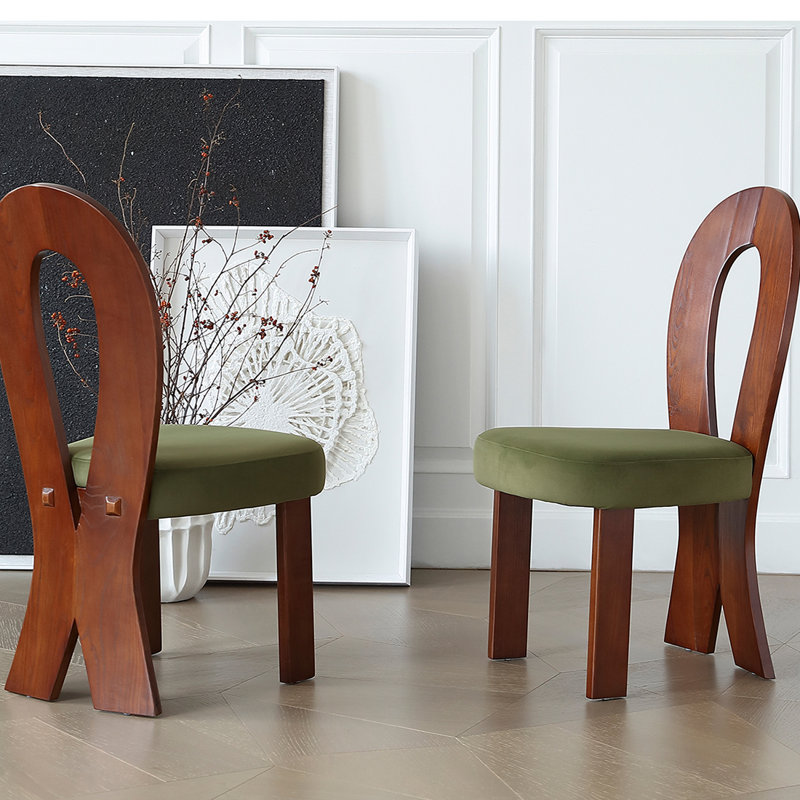 Kuhl, 29.53"H x 62.99"L x 31.5"W