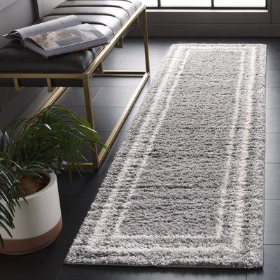Tapis rayé à poils longs Omveer