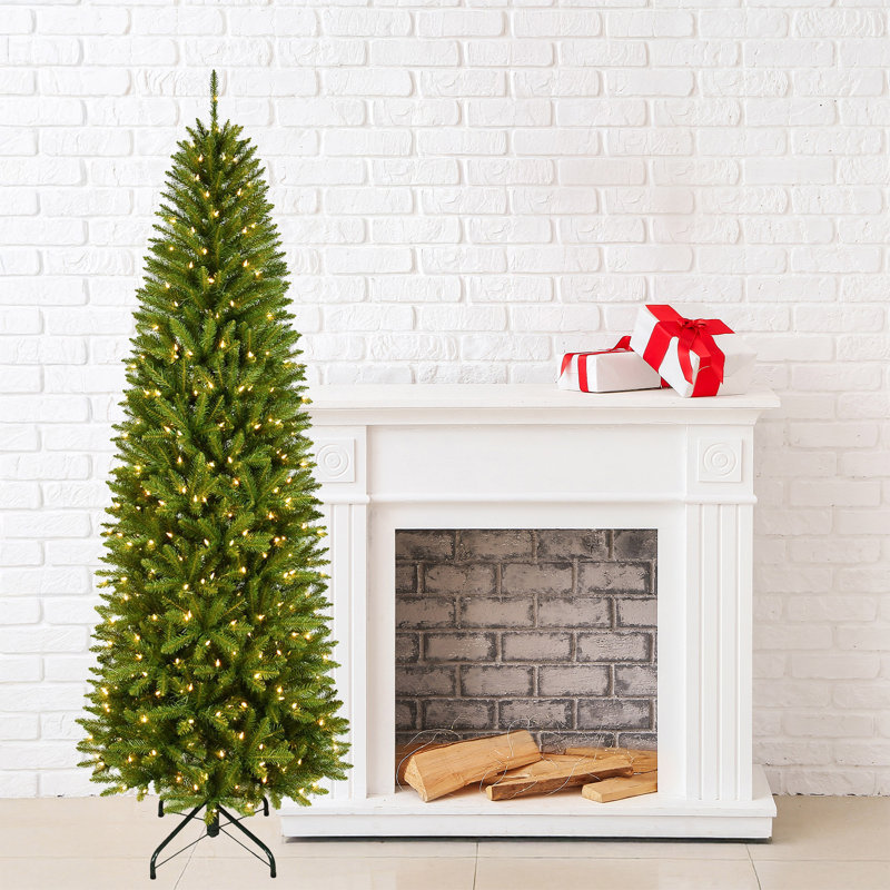 Arbre mince 7,5 pi pré-éclairé en PVC, 1188 pointes, 350 lumières UL transparentes