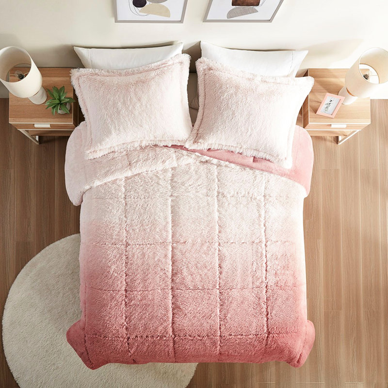 Édredon en fausse fourrure Cozy Blush - taille double / grand, rosé ombré, chaud