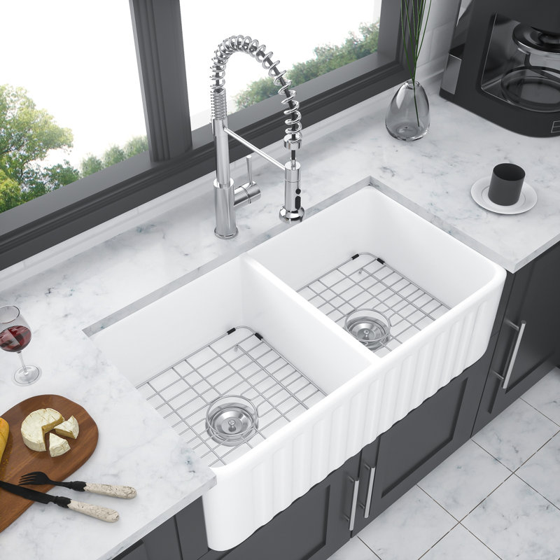 Évier de cuisine en céramique blanche 33 po - double cuve 50/50 durable, résistante à la chaleur, conservant la couleur des égratignures, élégante et décolorante